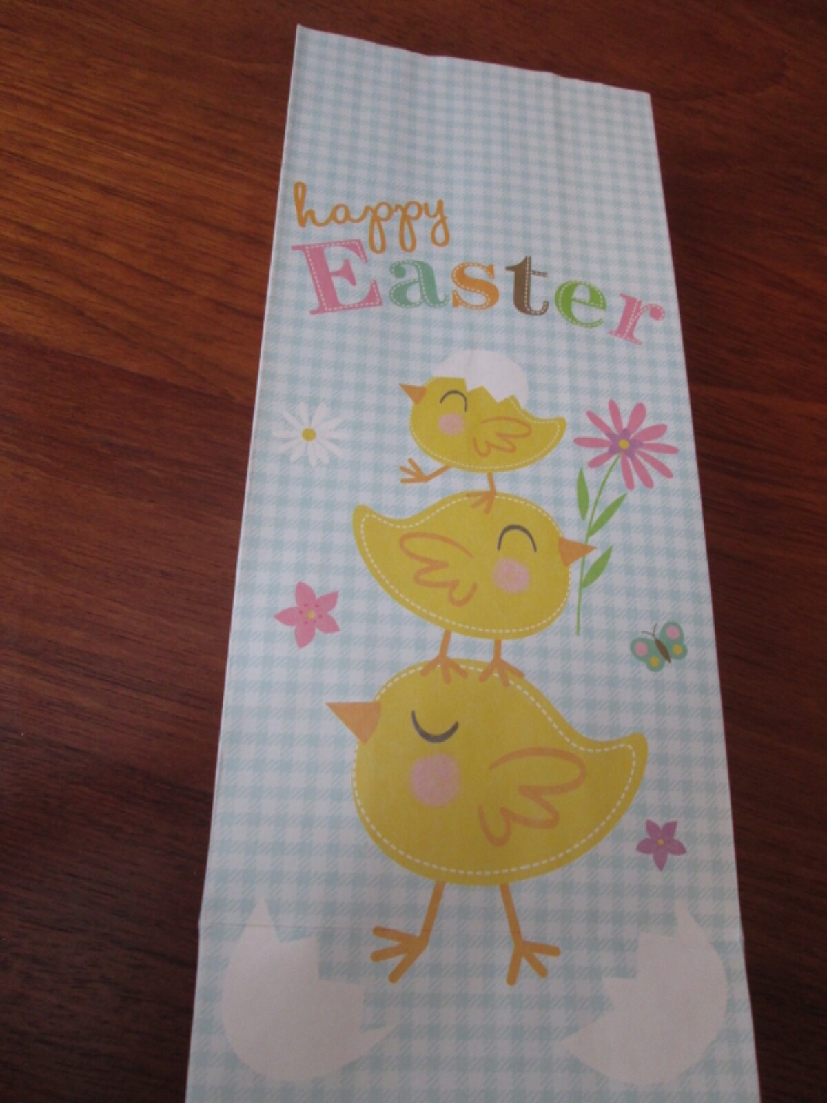 2 New Pkgs. of 10 Paper Easter Bags & 12 Stickers Chicks (20 Bags & 24 Stickers)