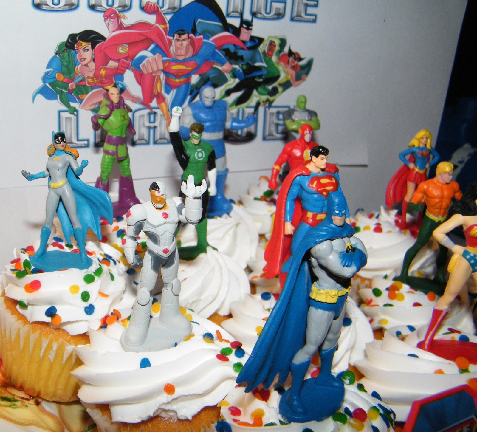 Justice League Cake Toppers Set of 14 with 12 Figures, DC Doll, Hero Ring Fun!
