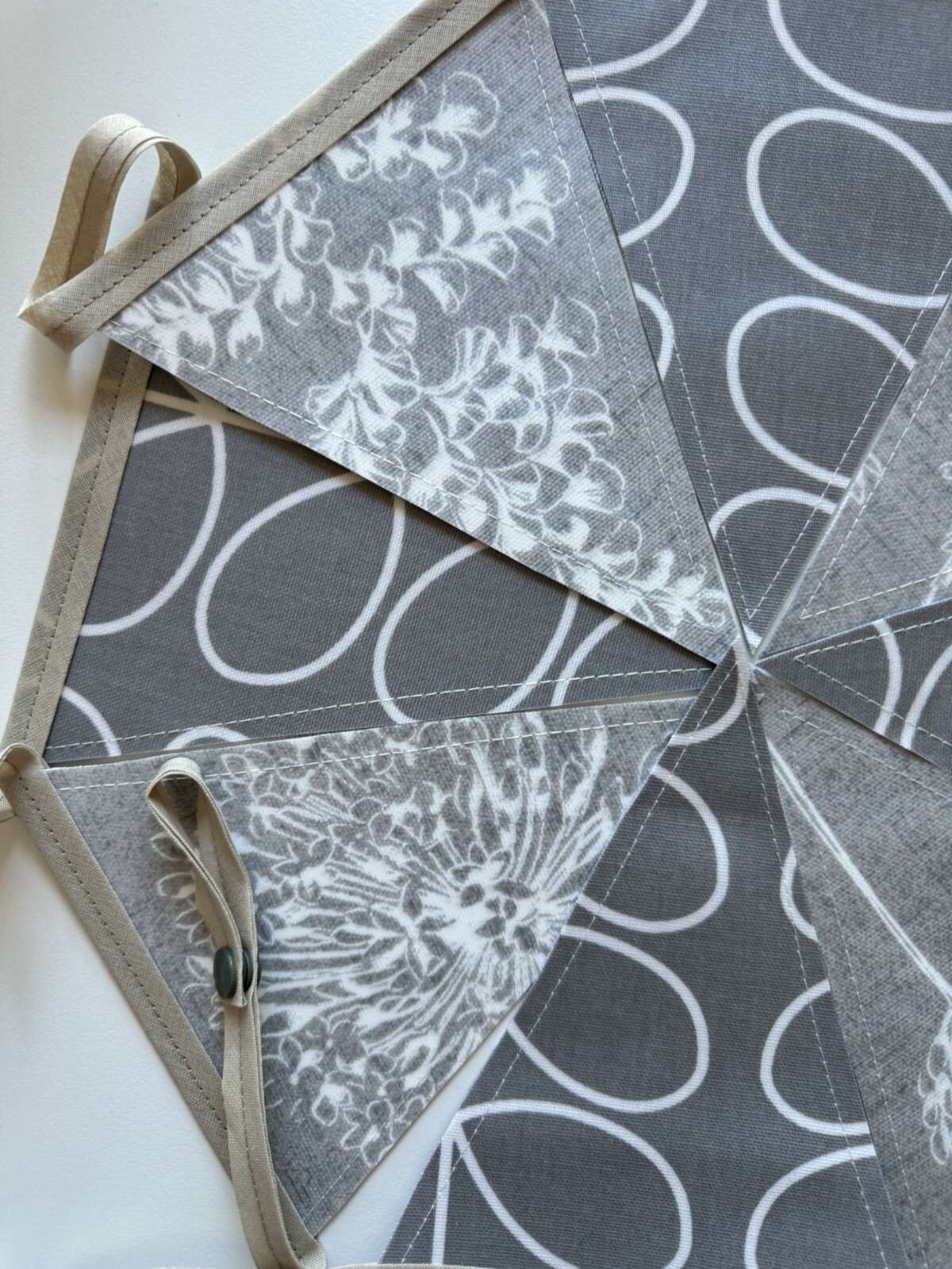 Handmade Oilcloth Bunting – Garden/Home Contemporary – 2 Meters Double Sided