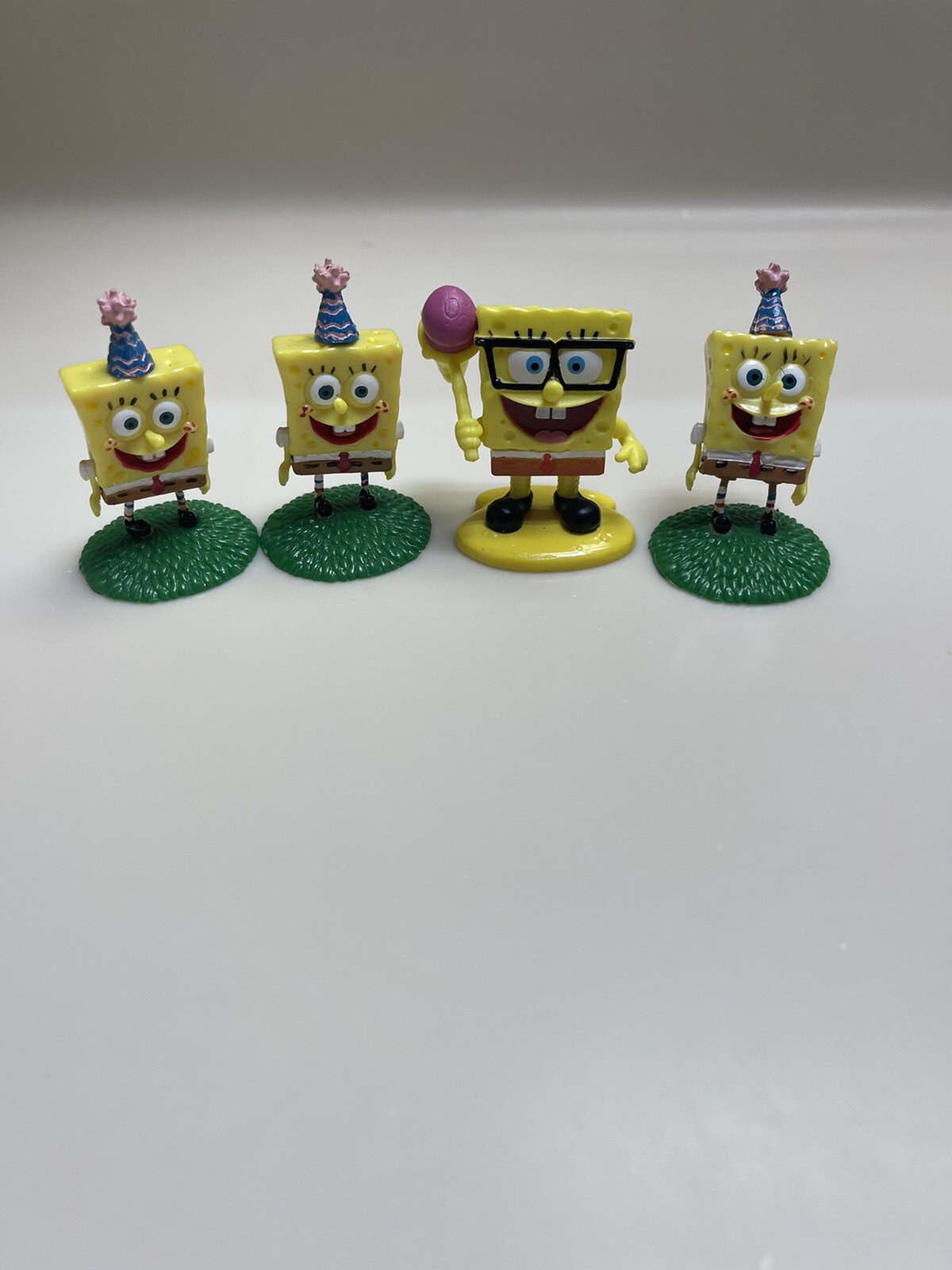Sponge Bob Square Pants Cake Toppers Lot Of 4