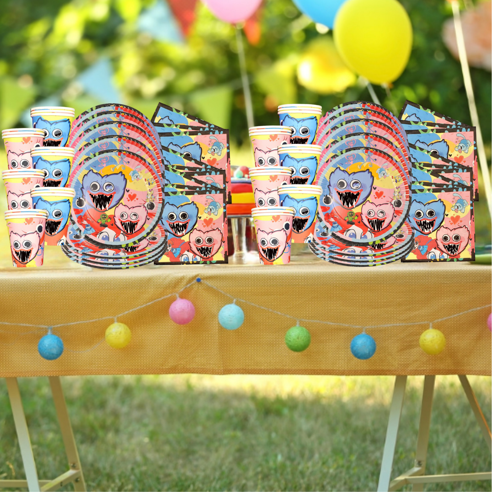Hugggy Wugggy Party Supplies happy birthday centerpiece decoration cup plate