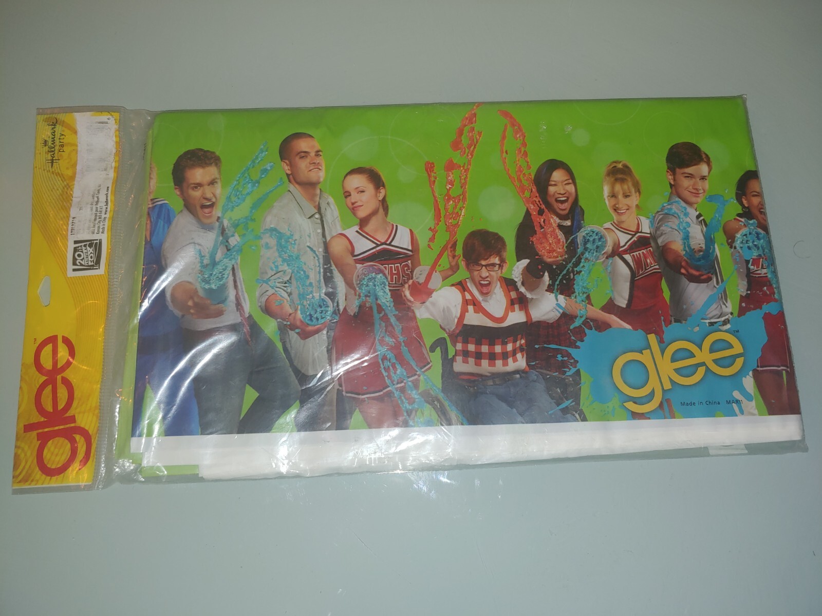 NEW Glee TV Show Table Cloth Cover 54″ X 102″ Party Decor Hallmark UNOPENED