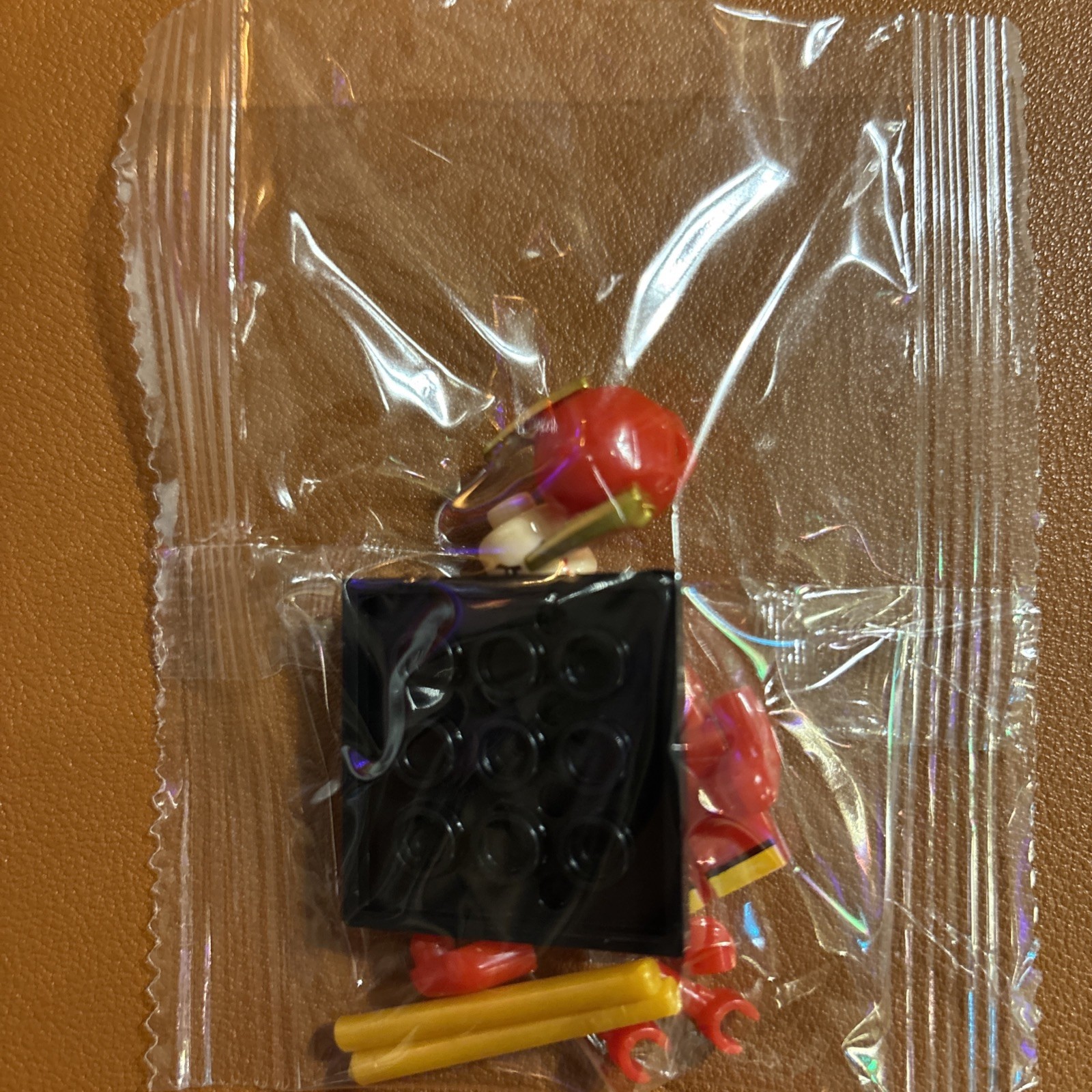 Marvel avengers Mini figures Lot of 10 BIRTHDAY CAKE TOPPERS PARTY SUPPLIES