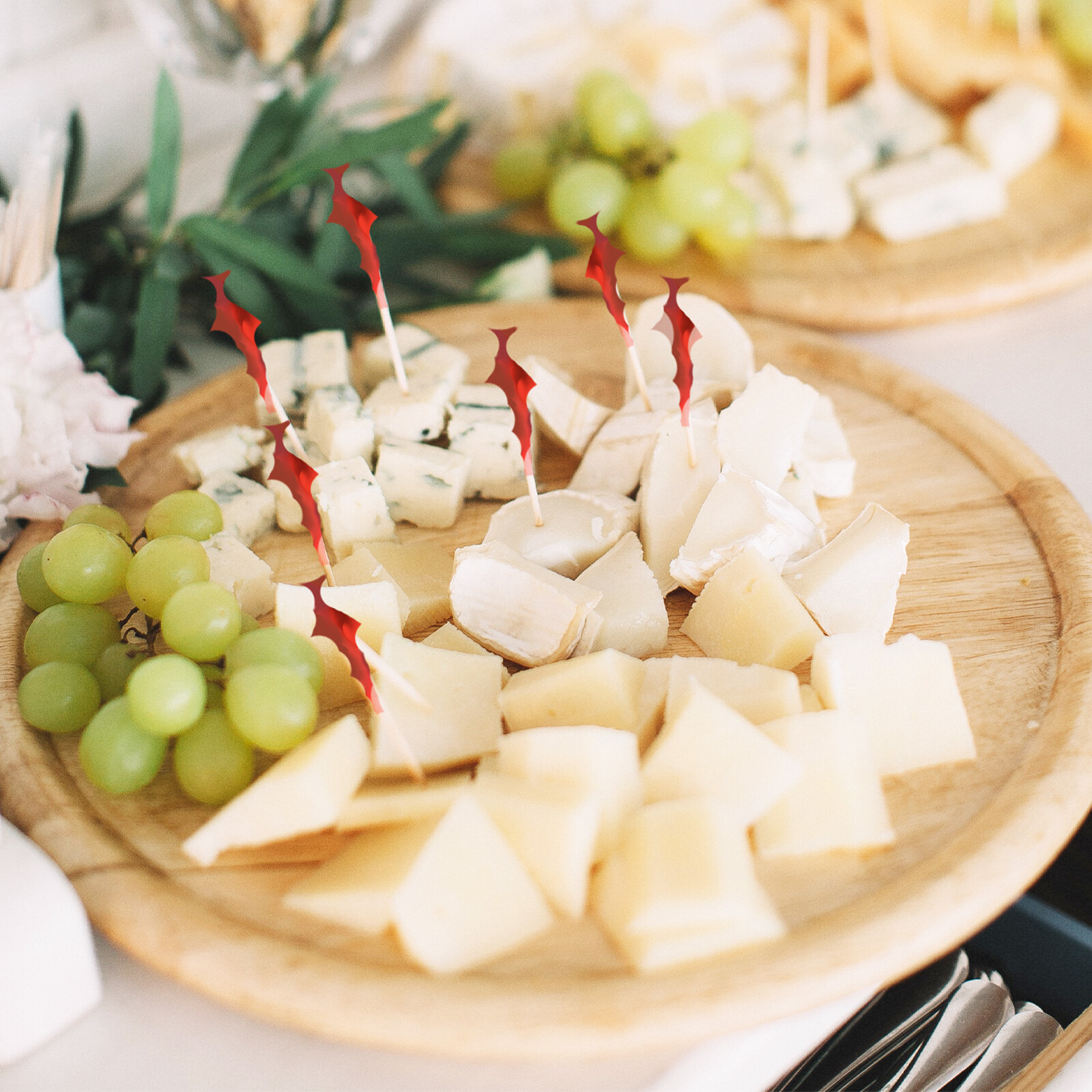 600 Count Cocktail Picks Toothpicks for Appetizers Fruit 2.56″ Fancy Party Picks