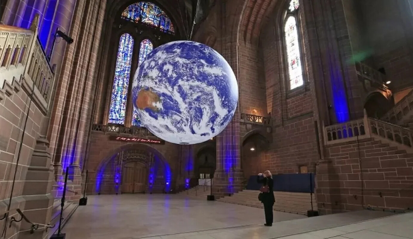 Inflatable Earth Globe W/ LED Lights Hanging Inflatable Earth Planet Model Toys
