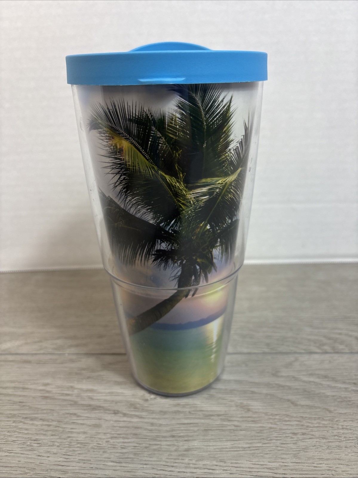 Tervis Sunset in Paradise Made USA Double Walled Insulated Tumbler Classic 24OZ