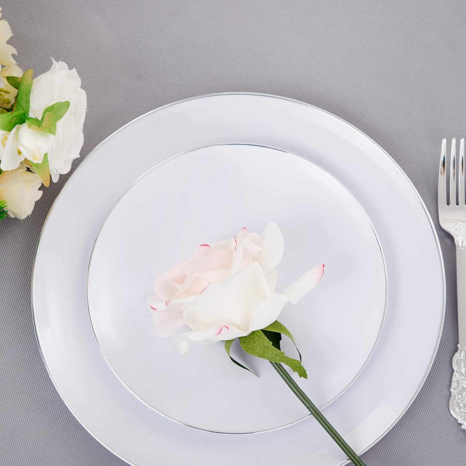 100PCS Silver Plastic Plates – Heavy Duty White Disposable Plates with Silver Ri