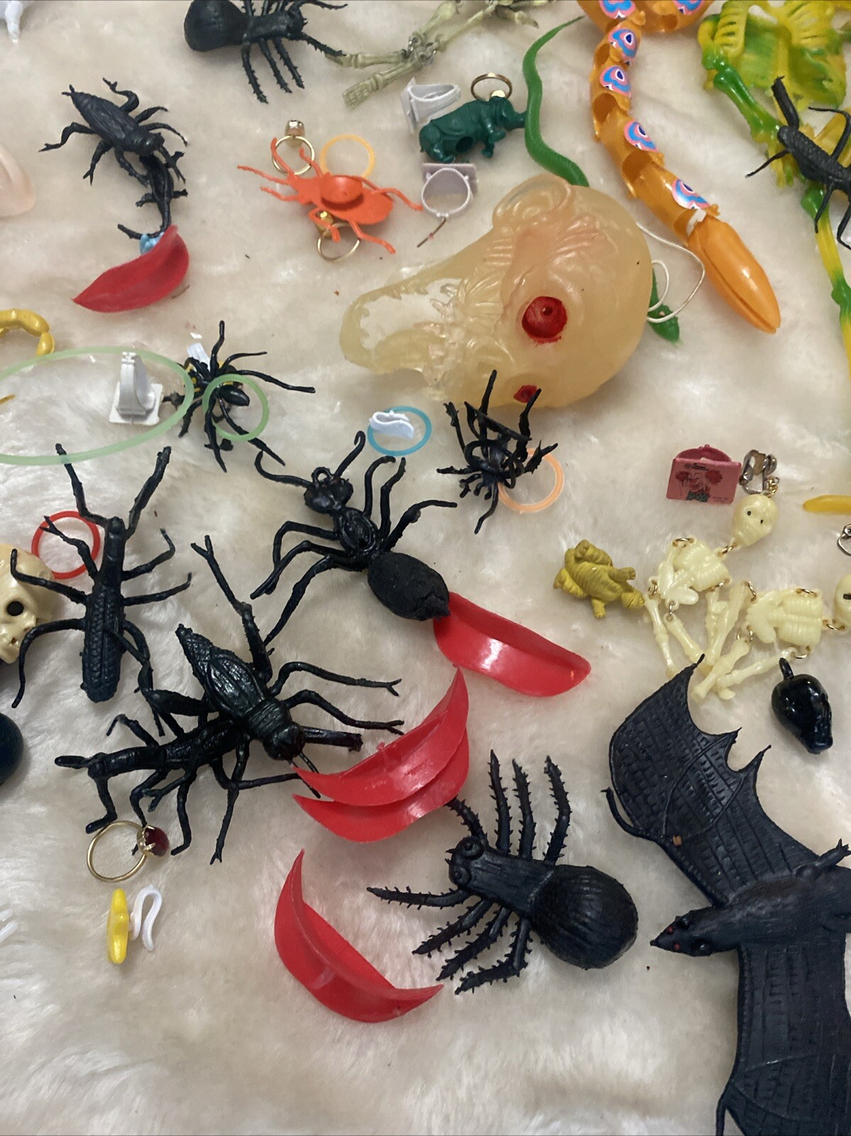 Halloween Toy Trinket Lot Skeletons Bats Spiders Pez Skull