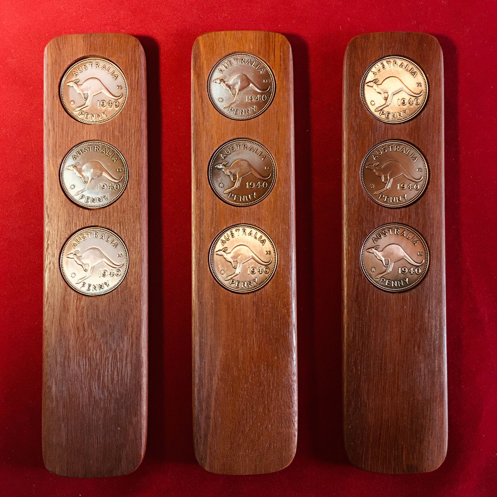 80th Birthday Gift Present Hardwood Two-Up Game 1944 Australian Pennies Anzac