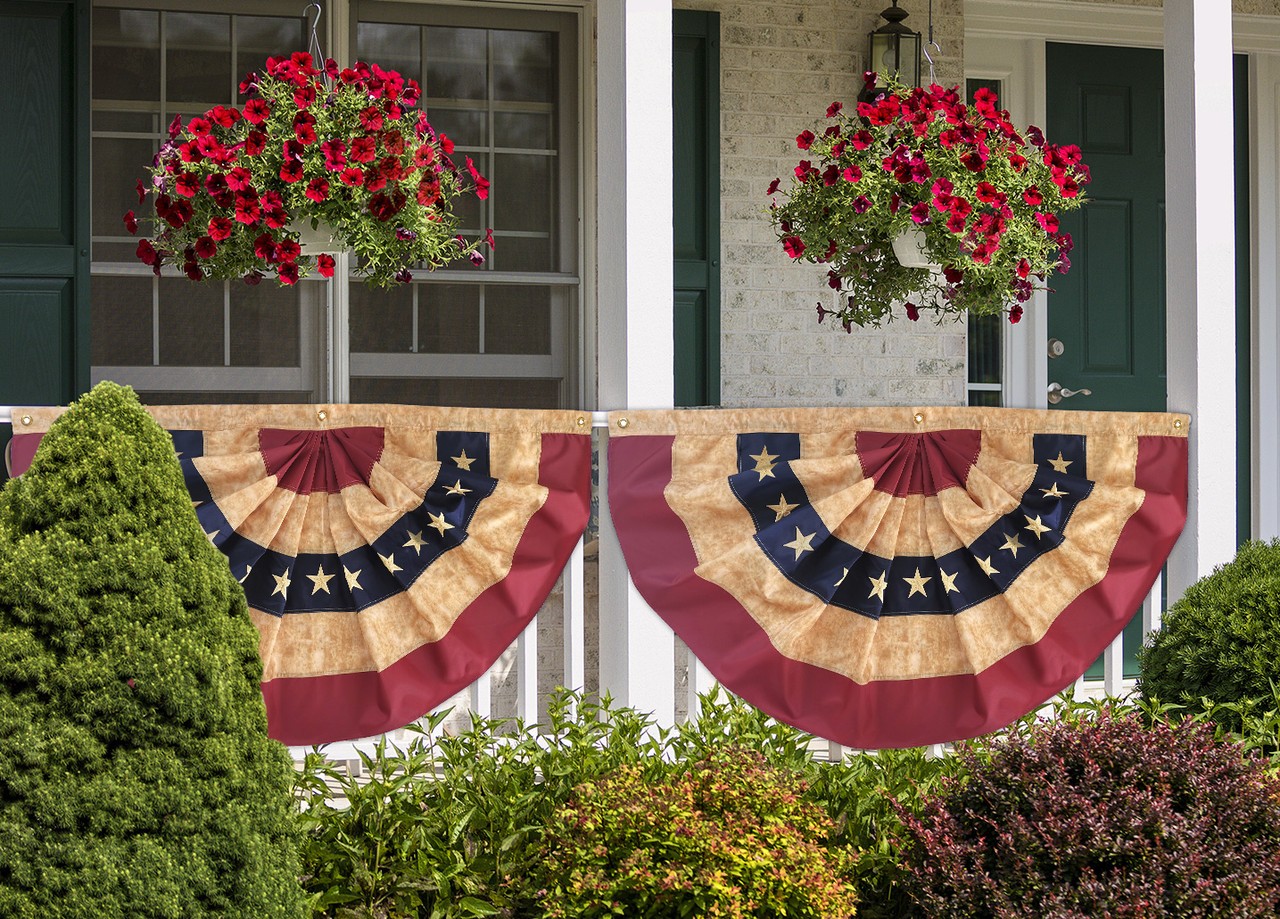 Briarwood Lane Tea Stained Patriotic Bunting 72″ x 36″