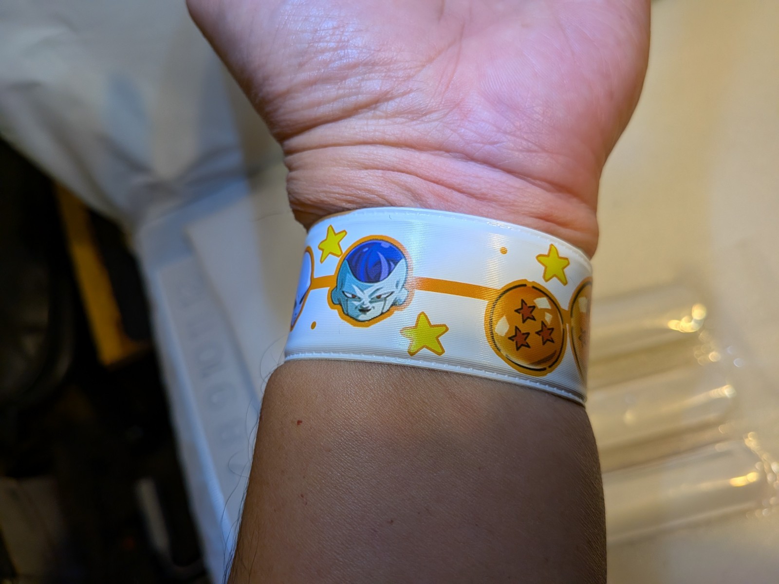 Lot of 30 Dragon Ball Z Anime Wristbands/Slap Bracelets Party Favor Assorted