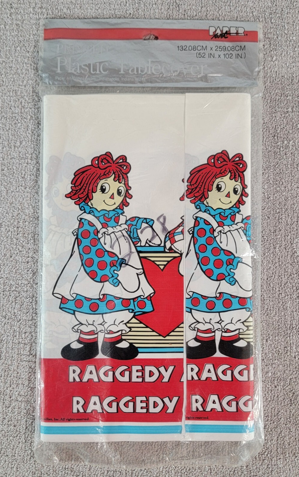 Vintage Paper Art 1988 Raggedy Ann & Raggedy Andy Plastic Tablecloth 54 x 102″