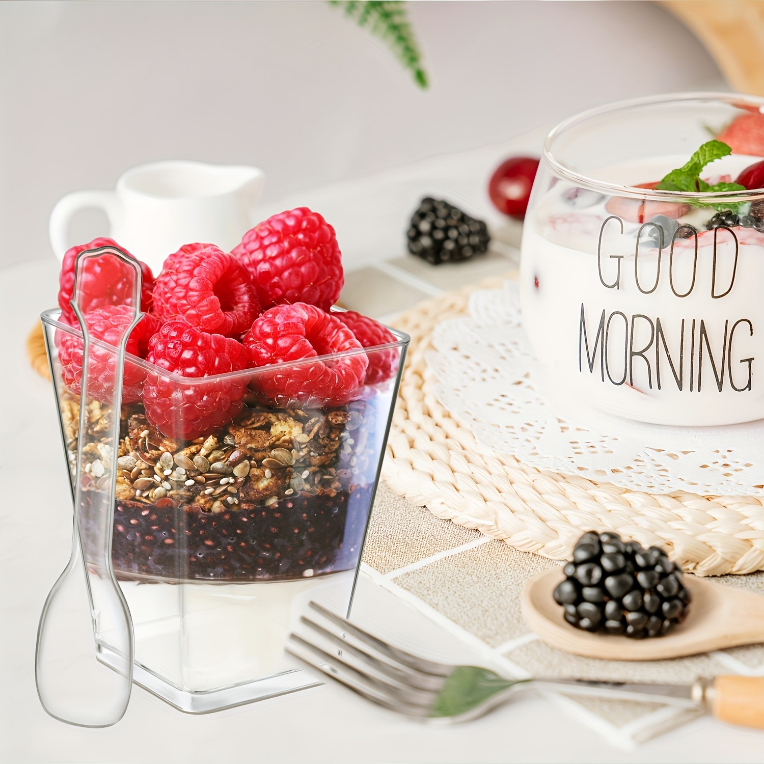 8 Oz Plastic Dessert Cups with Lids, Spoons
