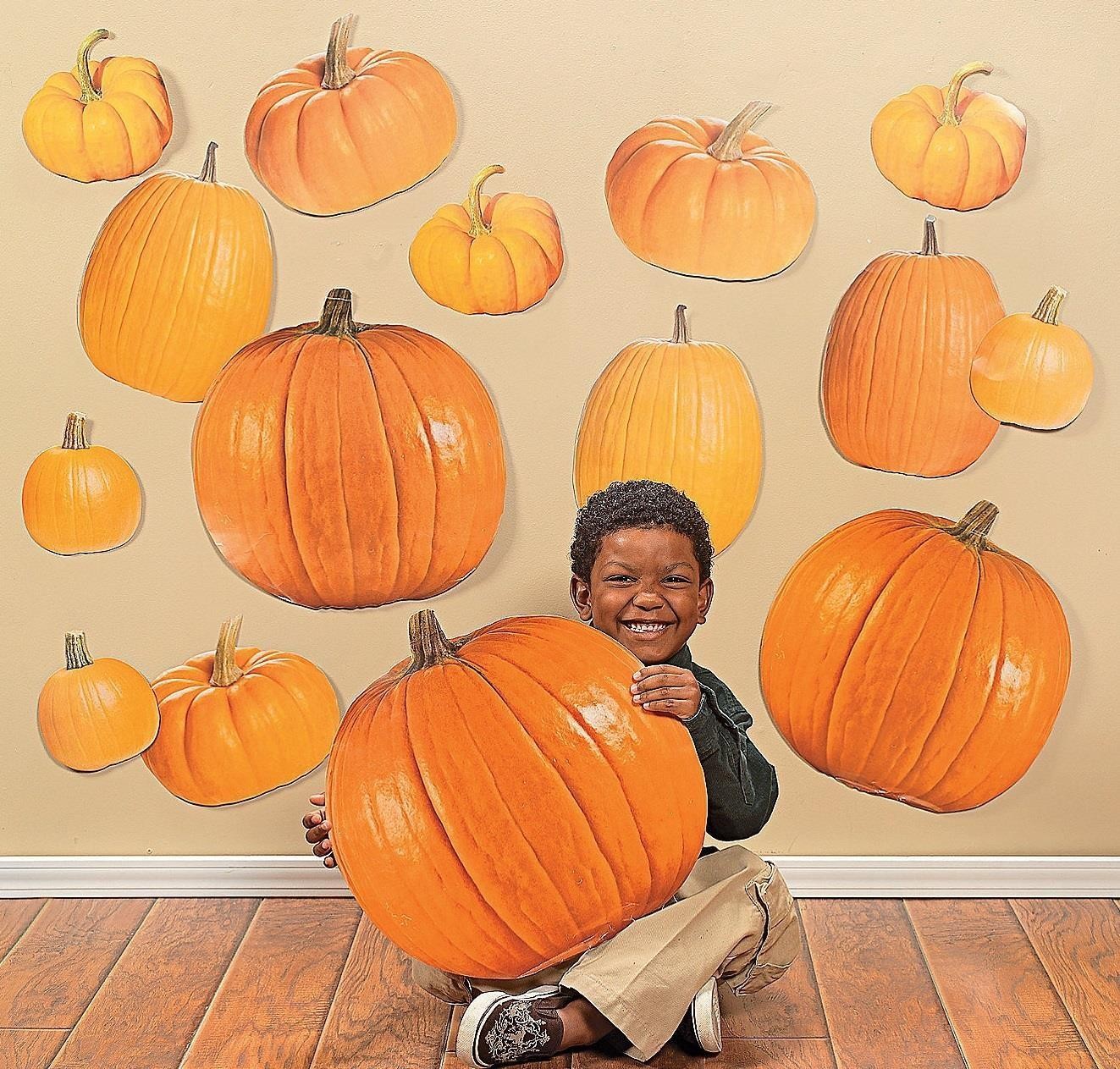 50-PC Photo Realistic Fall Pumpkins Cardstock Cut-Outs Wall Decor 8″H-17″H #270