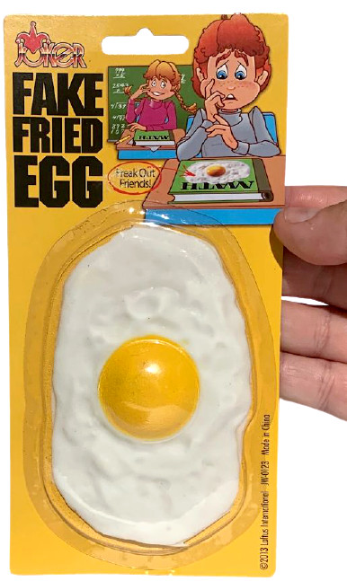Fake FRIED FLAT RUBBER EGG Chicken Prop Yolk Gag Joke Prank Toy Play Food Funny