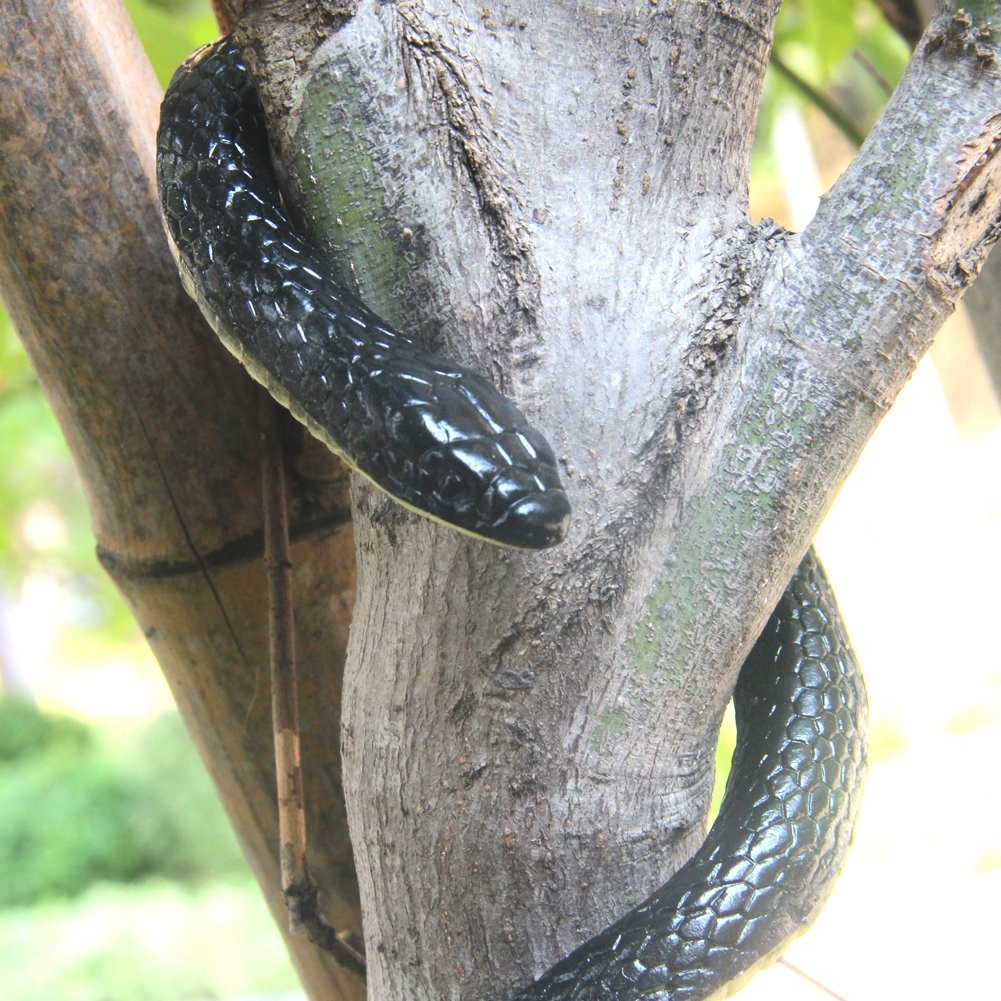 Realistic Rubber Fake Snake Toy 50 Inch Mamba for Garden Props and Practical Jok