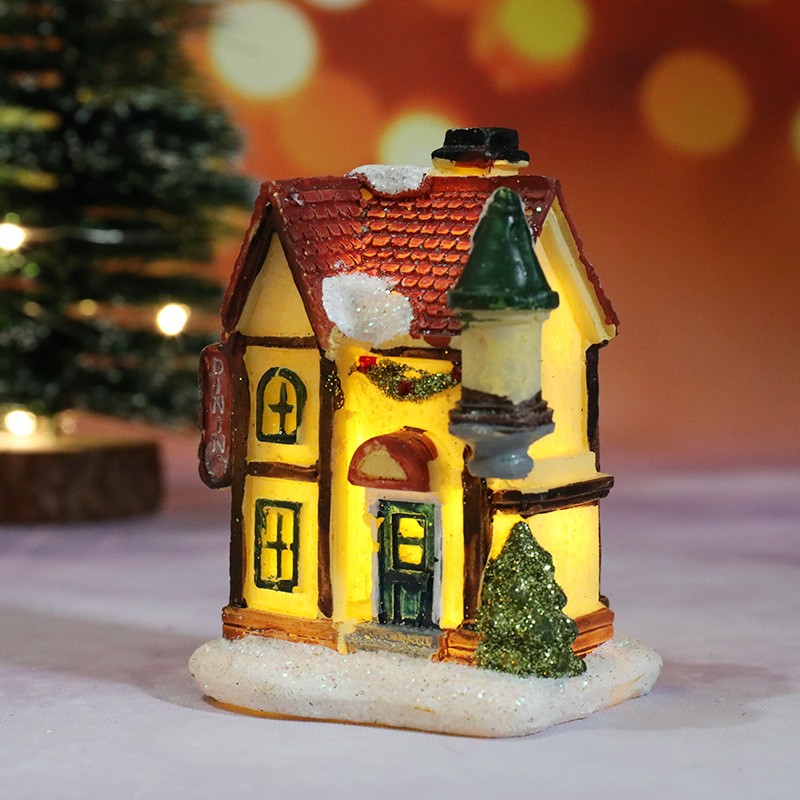 Unique Design Xmas Mini Illuminated House Christmas Party Decorations