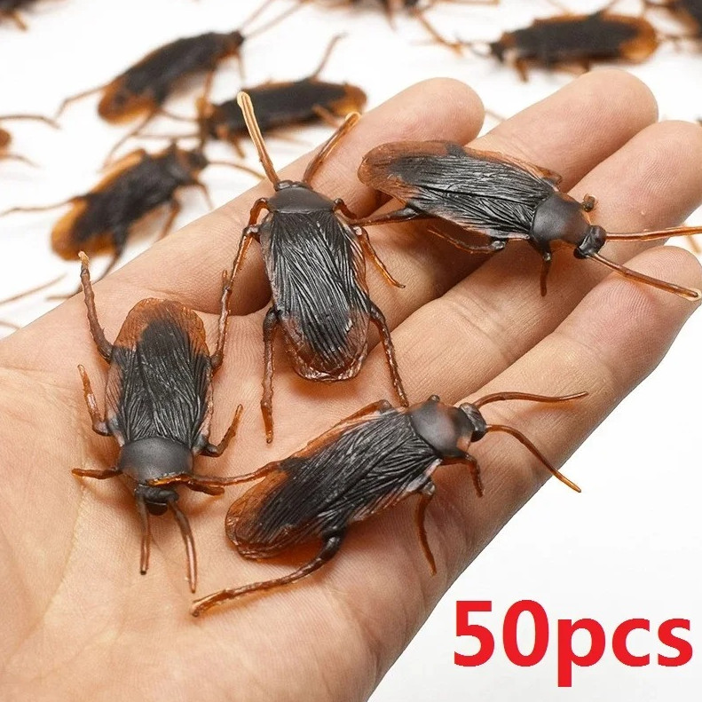 50pcs Silicone Fake Cockroach Prank Toys Halloween Decoration Joke Props – NEW