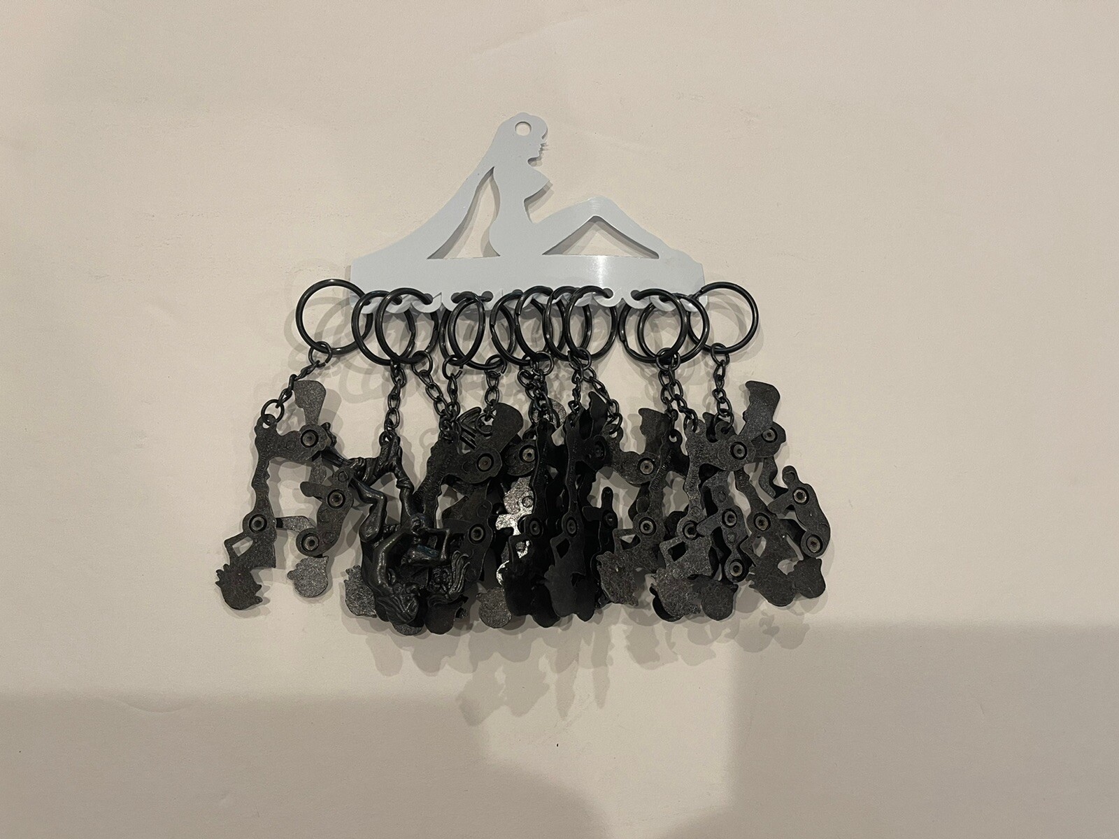 Moving Sex Naughty Couple Keychain Metal Bachelorette Party Gift Set Of 12