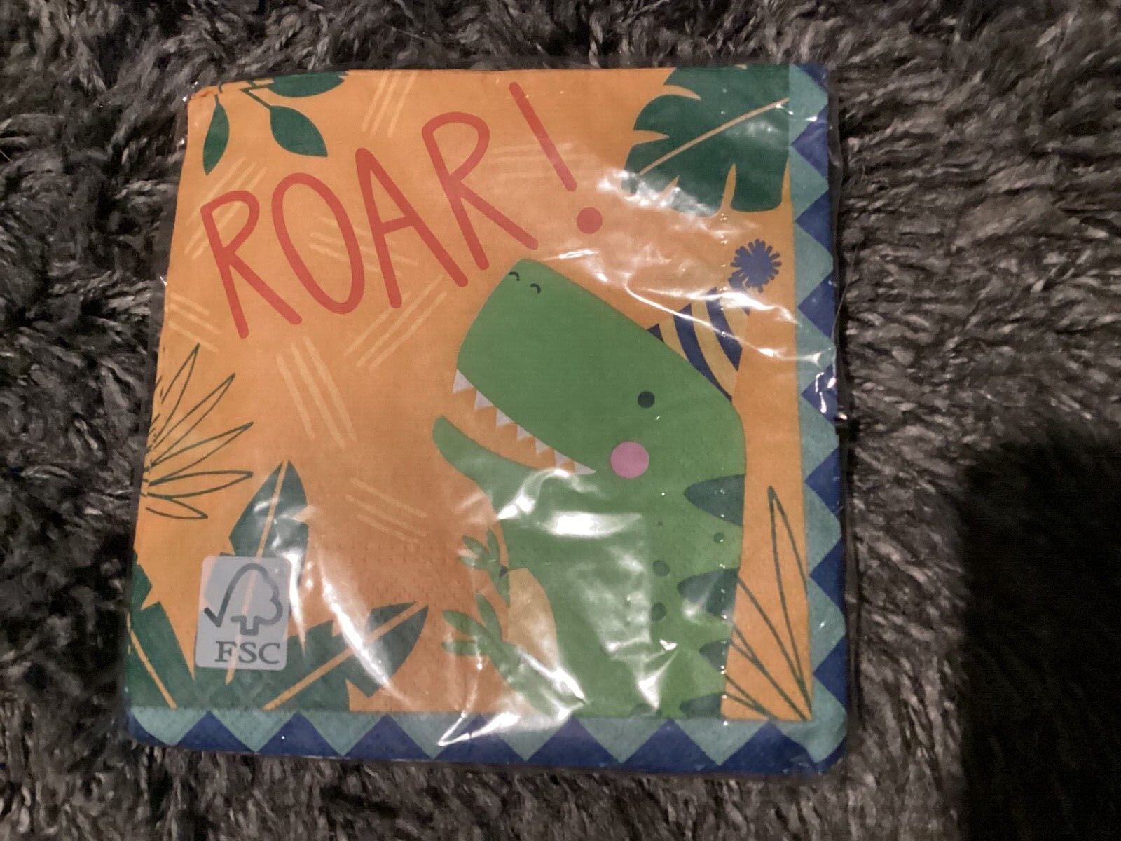 BNIP New 16 Dinosaur Paper Napkins 33x33cm – ROAR!