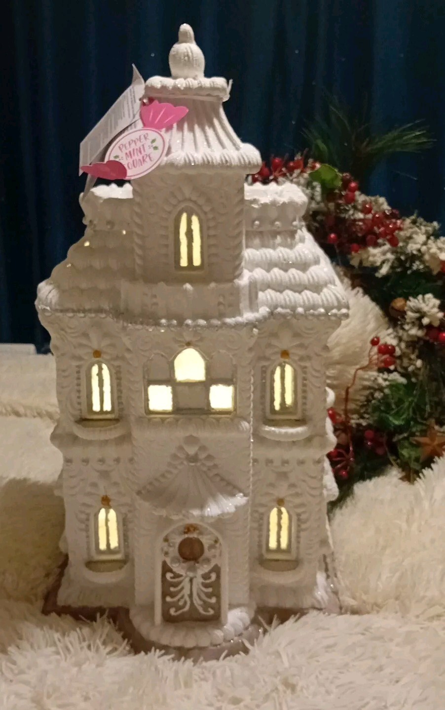 Tk Maxx Christmas Extra Large Iced White Sparkly Light Up Gingerbread House RARE