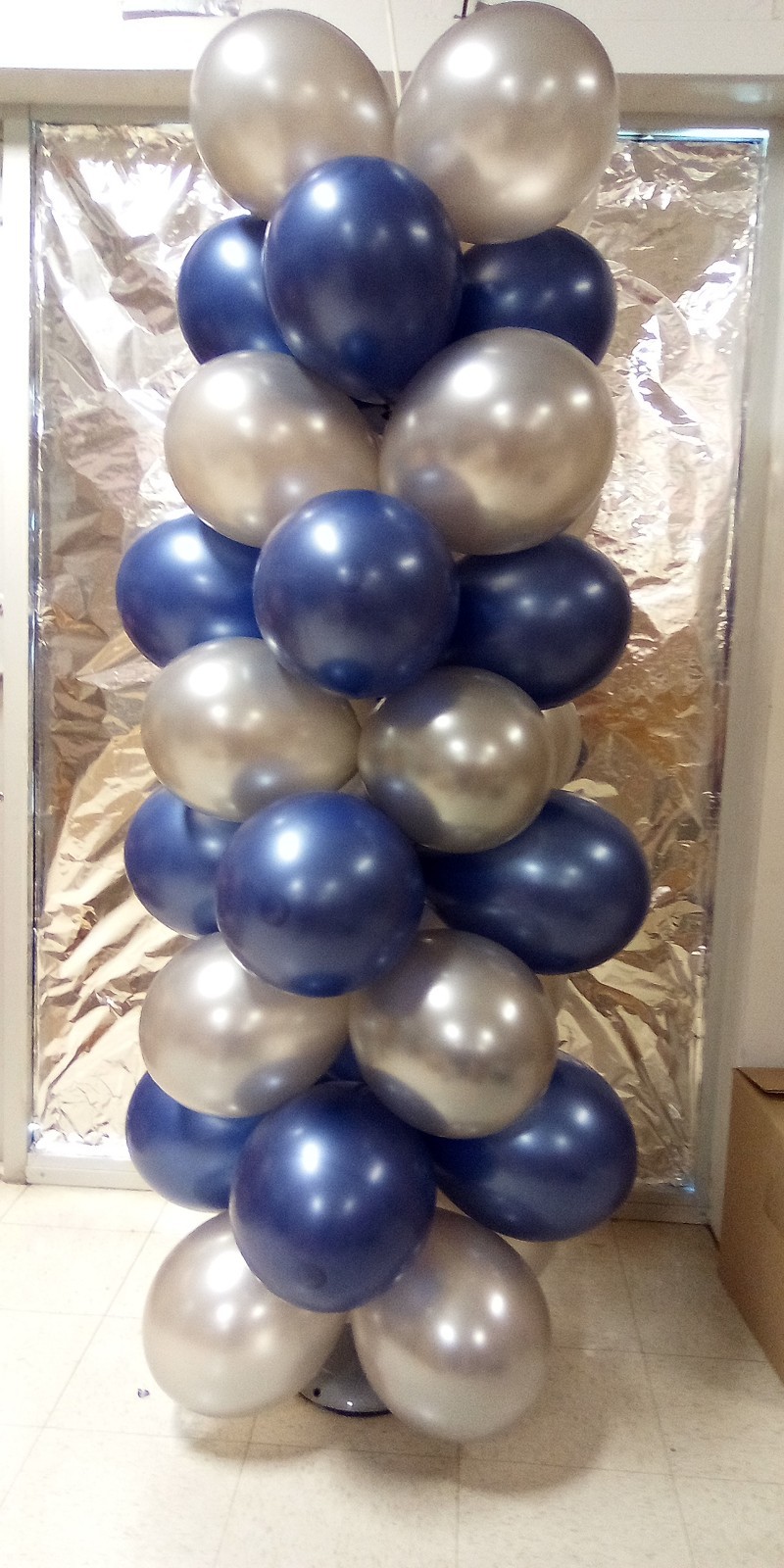 QUALATEX 11″Silver & Navy Blue,3 BAGS (100) CT. 🎉SALE $ 37.00🎉 U- pic colors