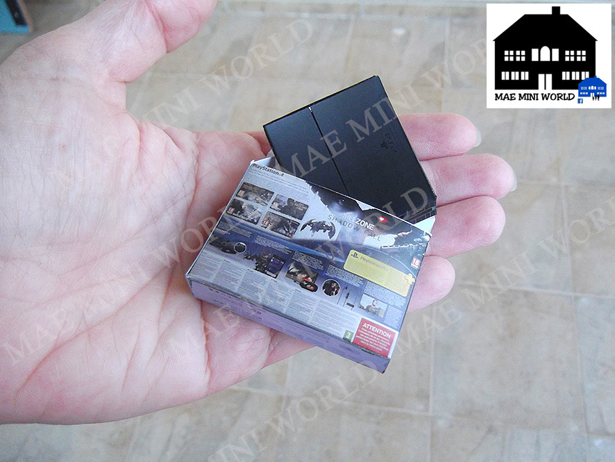 PS4. Miniature replica. Scale 1/6