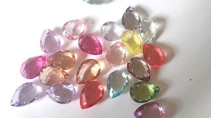 CraftbuddyUS 20pcs x 0.5 x 0.75inch Faceted MIXED Colors Acrylic Teardrop Charms
