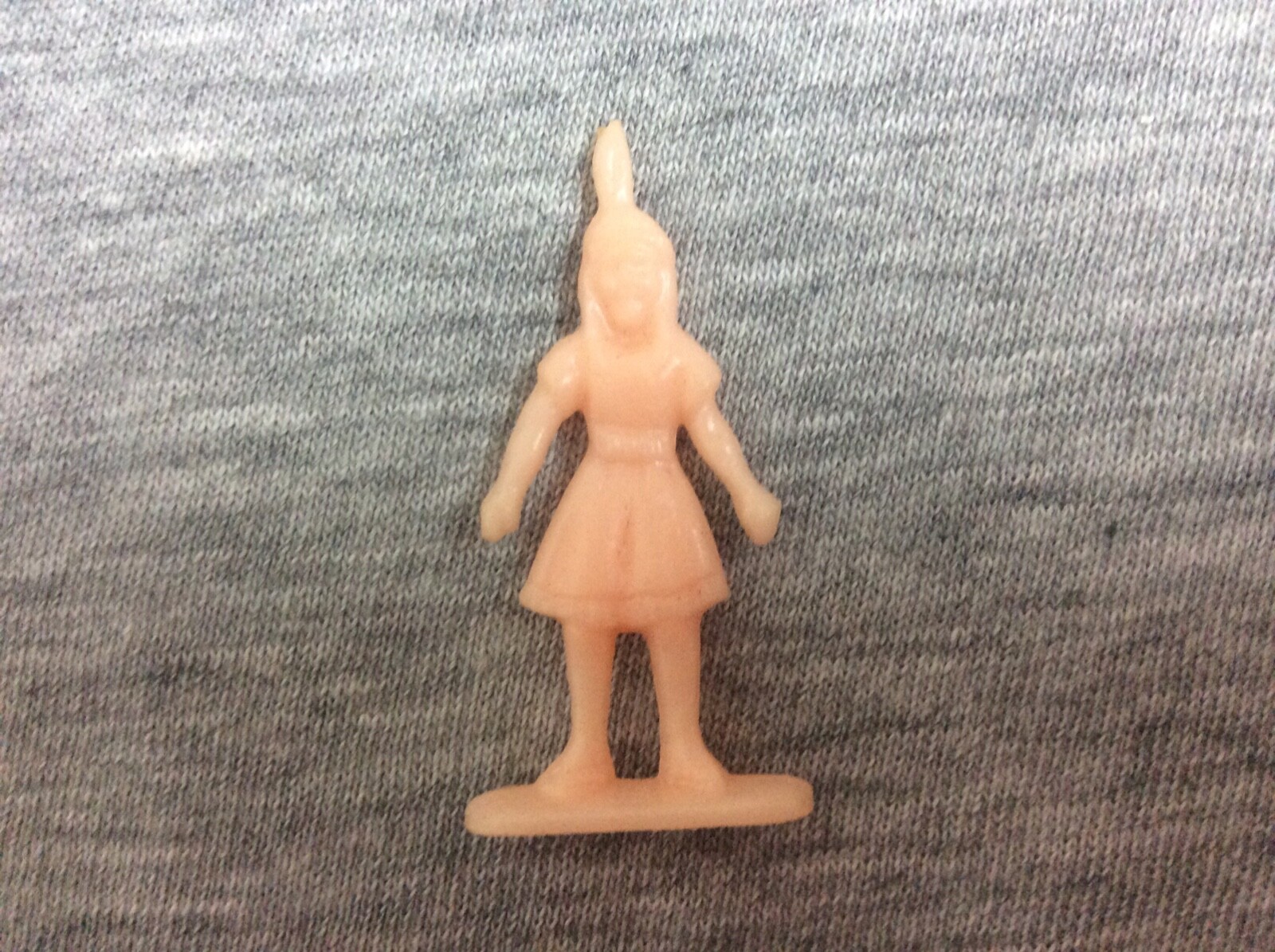 Vintage 1950’s Pink Hard Plastic Cowboys & Indians Cake/Cupcake Toppers Lot