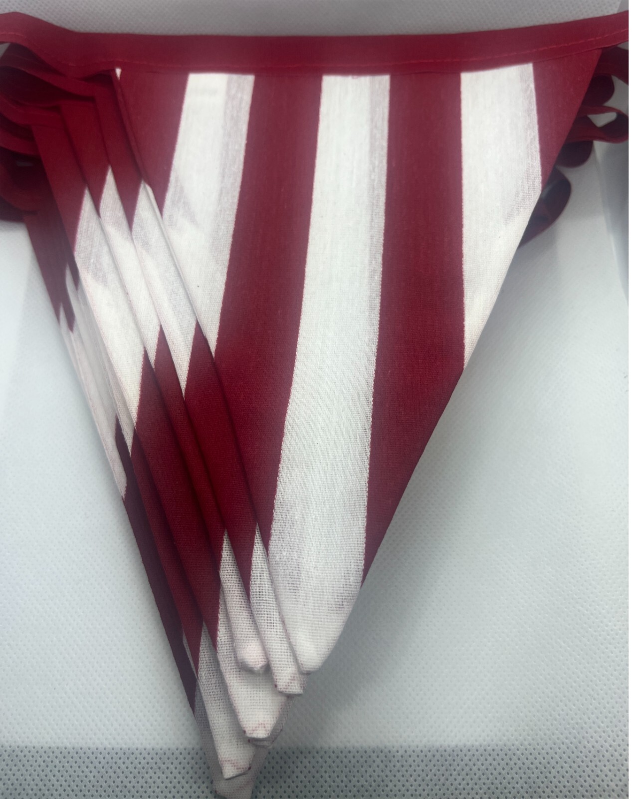 Carnival Circus Big Top Red & White Strip Pennant Flag Banner Bunting Kid Party