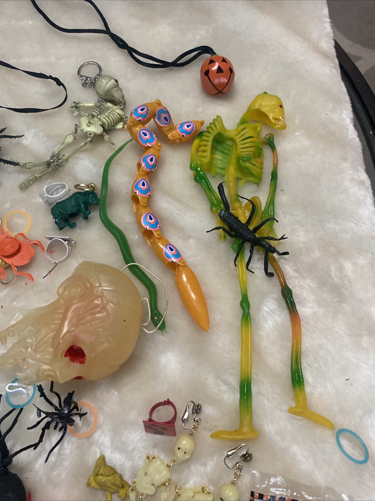 Halloween Toy Trinket Lot Skeletons Bats Spiders Pez Skull