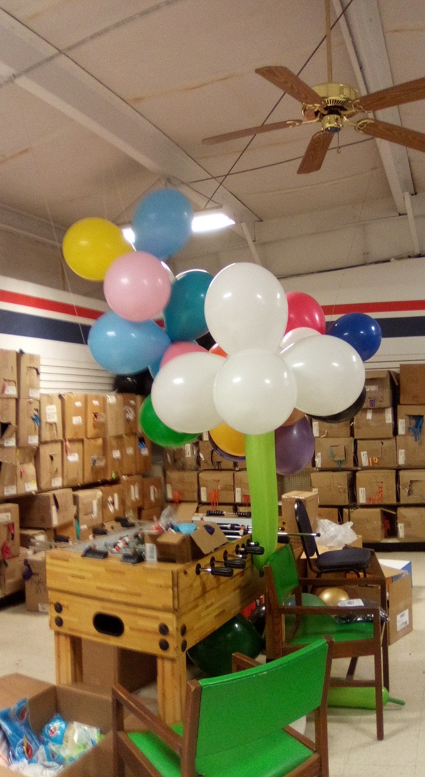 Bulk / Latex 16″ 2nd’s ( 1,728 In Box ) Slight Color Run. $219.99 See Pitchers