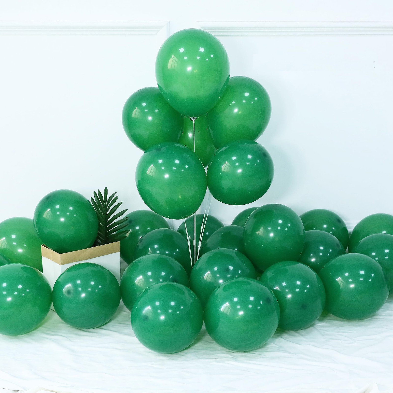 144PCS Dark Green Black White Balloon Garland Arch Kit with 22inch 4D Soccer …