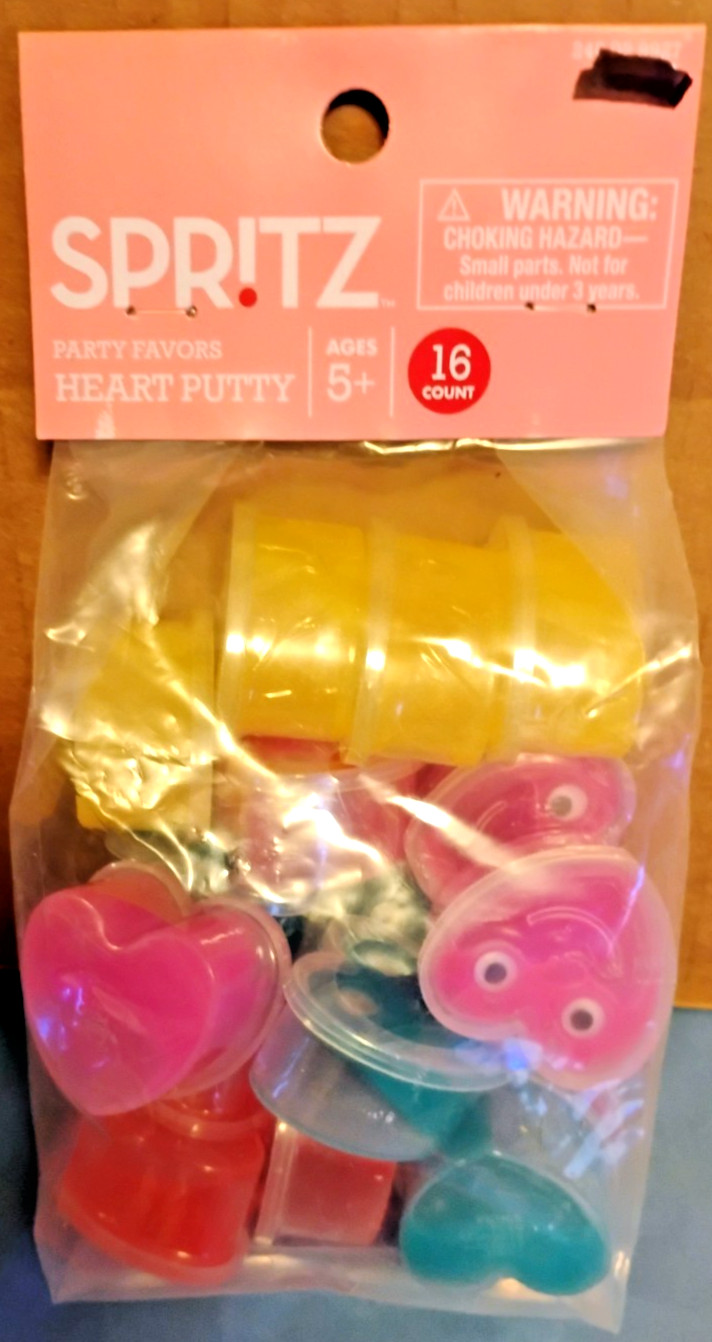 spritz party favors heart putty 16 count multicolor