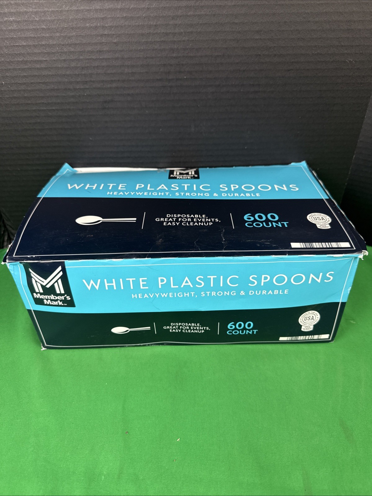 Member’s Mark Heavyweight White Plastic Spoons 600 Ct