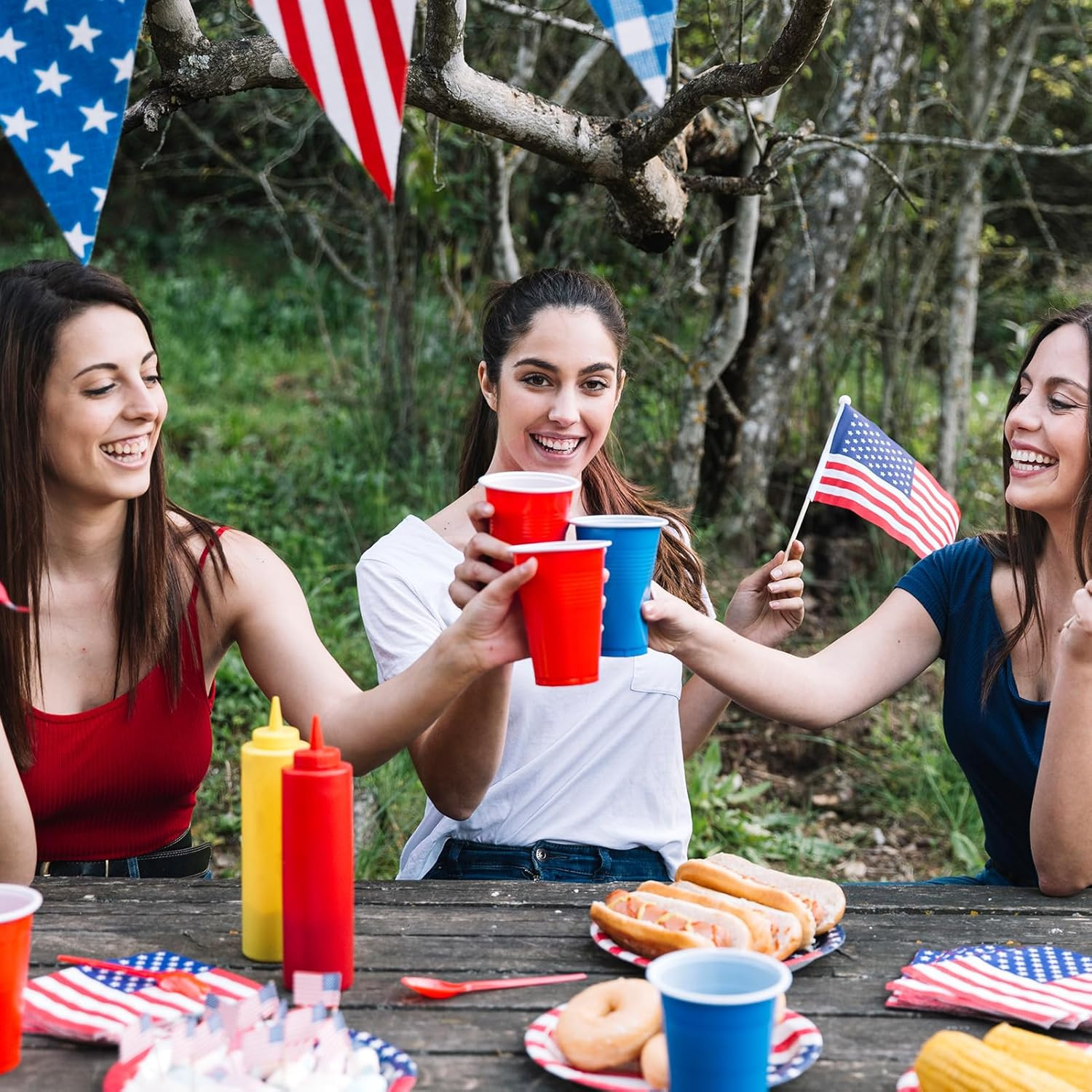 200 Pack 12 Oz Disposable Plastic Cups, Assorted Color Plastic Party Cups for Pa