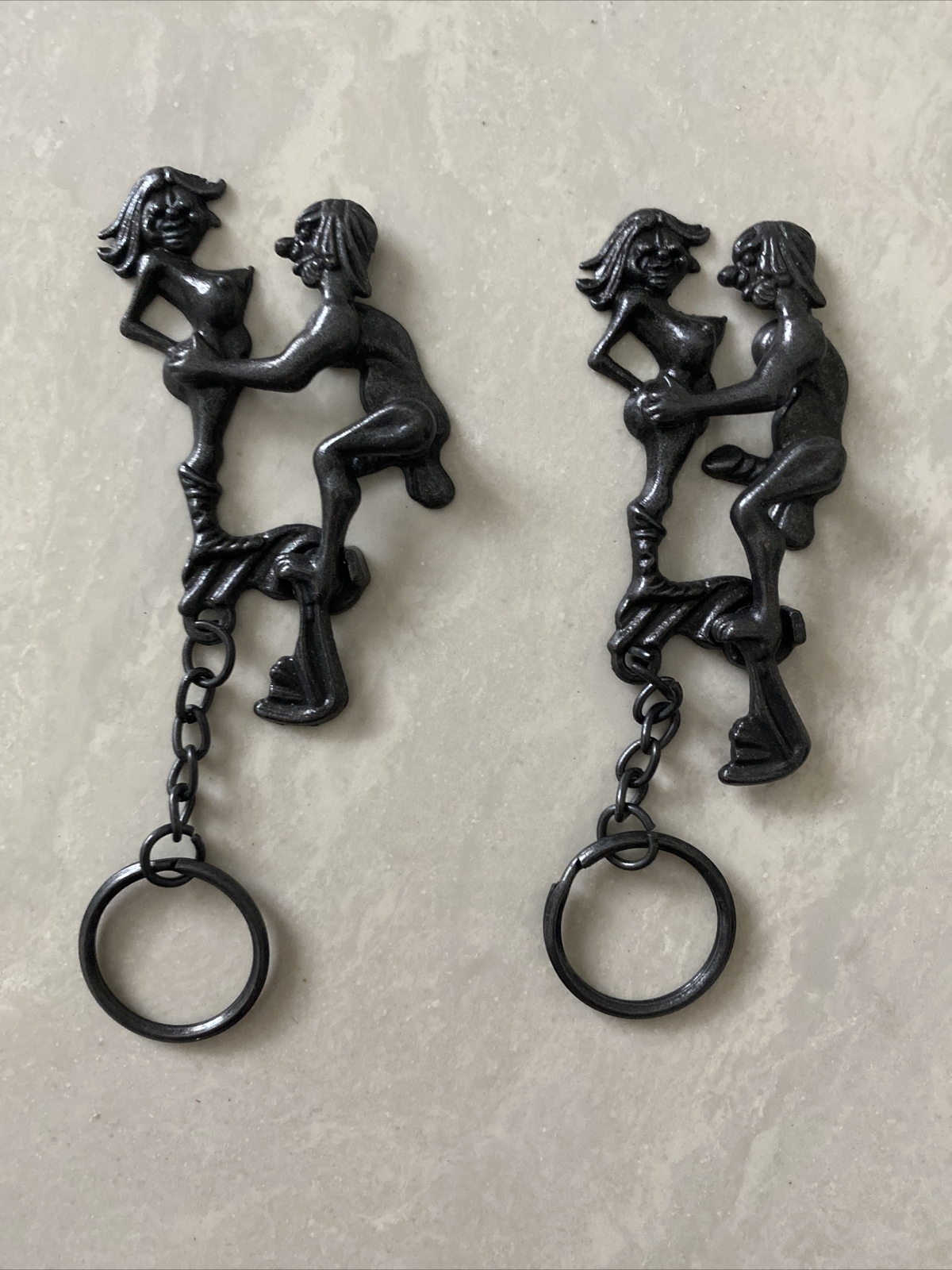 New Movable Couple Keychain Sexy Metal Bachelorette Party Gift Set Of 2