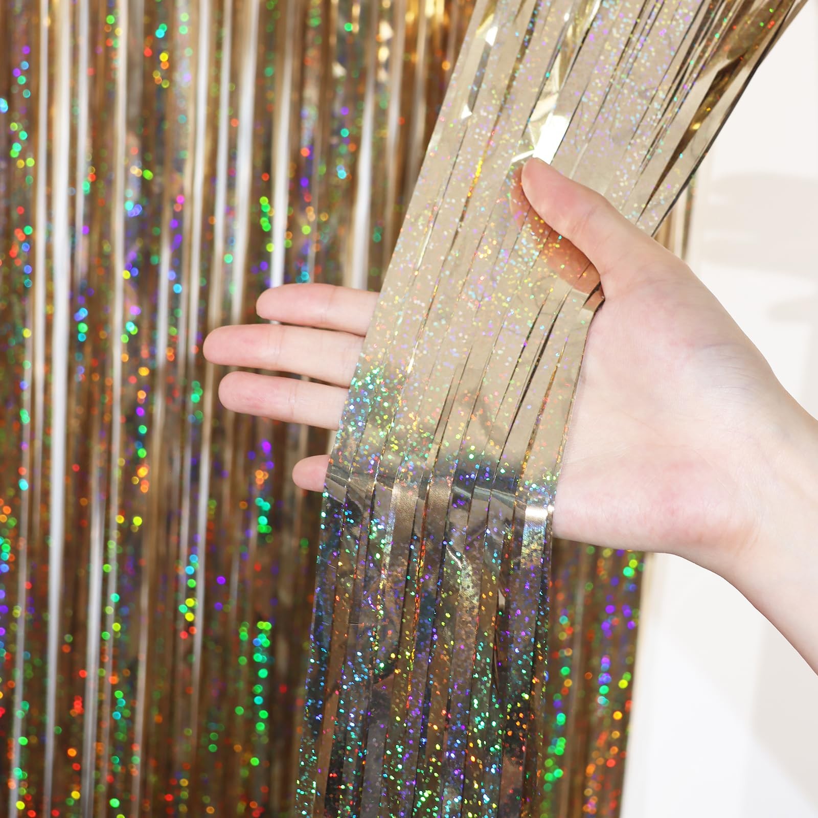 Voircoloria 3.3 x 6.6 ft Foil Fringe 9.6″W x 12.9″L (Pack of 3), Champagne