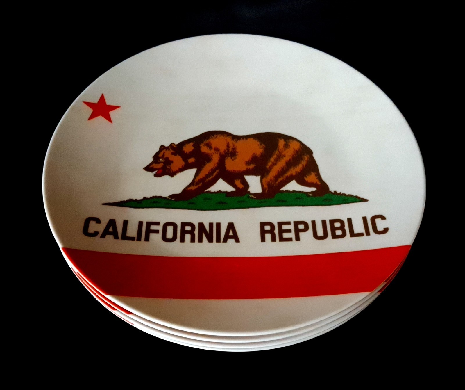 CALIFORNIA REPUBLIC Melamine Lunch Salad Plates 8.75″ Bed Bath Beyond (Set of 4)