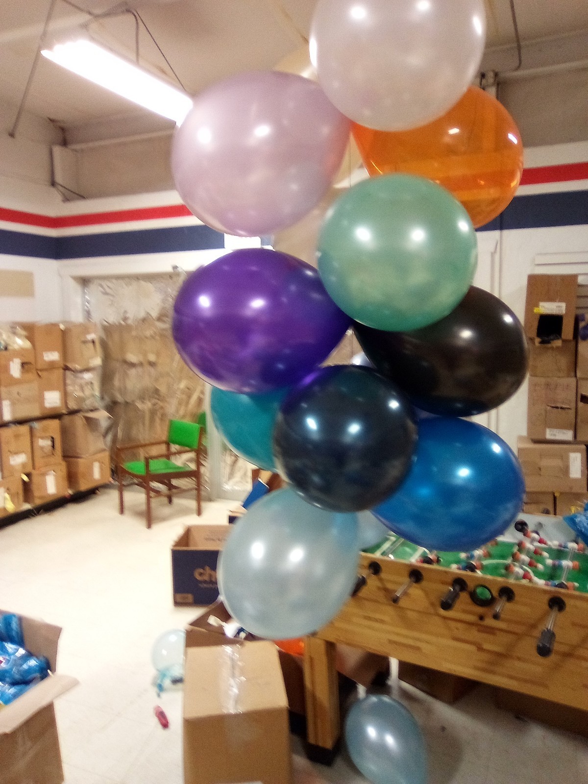 Qualatex 11″Balloons Top Quality In Bulk Boxes/U-pic Solid Or Mix Colors In Box.