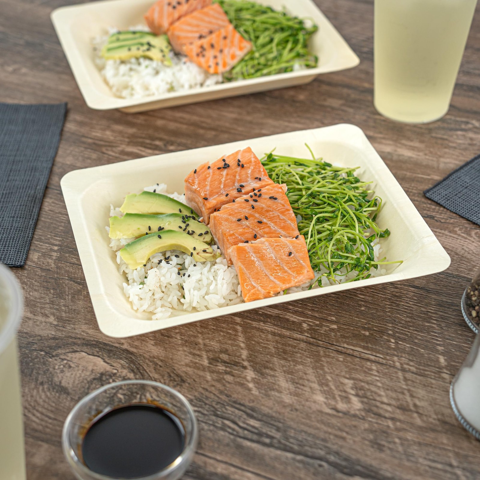 Restaurantware – Taipei 8.7 X 6.7 Inch Serving Plates 200 Disposable Party