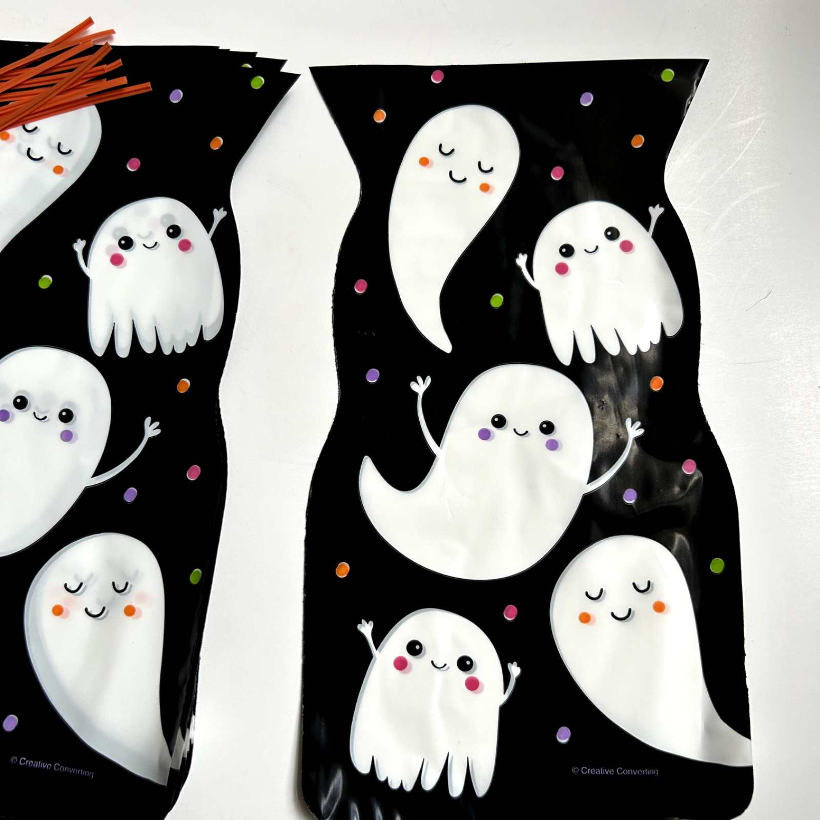 10 X Halloween SPOOKY GHOST CELLO Sweet Gift LOOT Bags TRICK OR TREAT BLACK