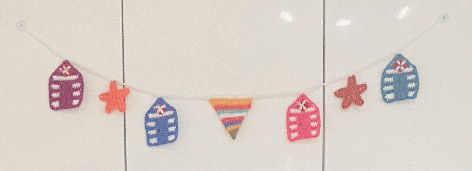 ⭐NEW Beach huts Starfish Hand Crochet Bunting Window camper SUMMER Gift