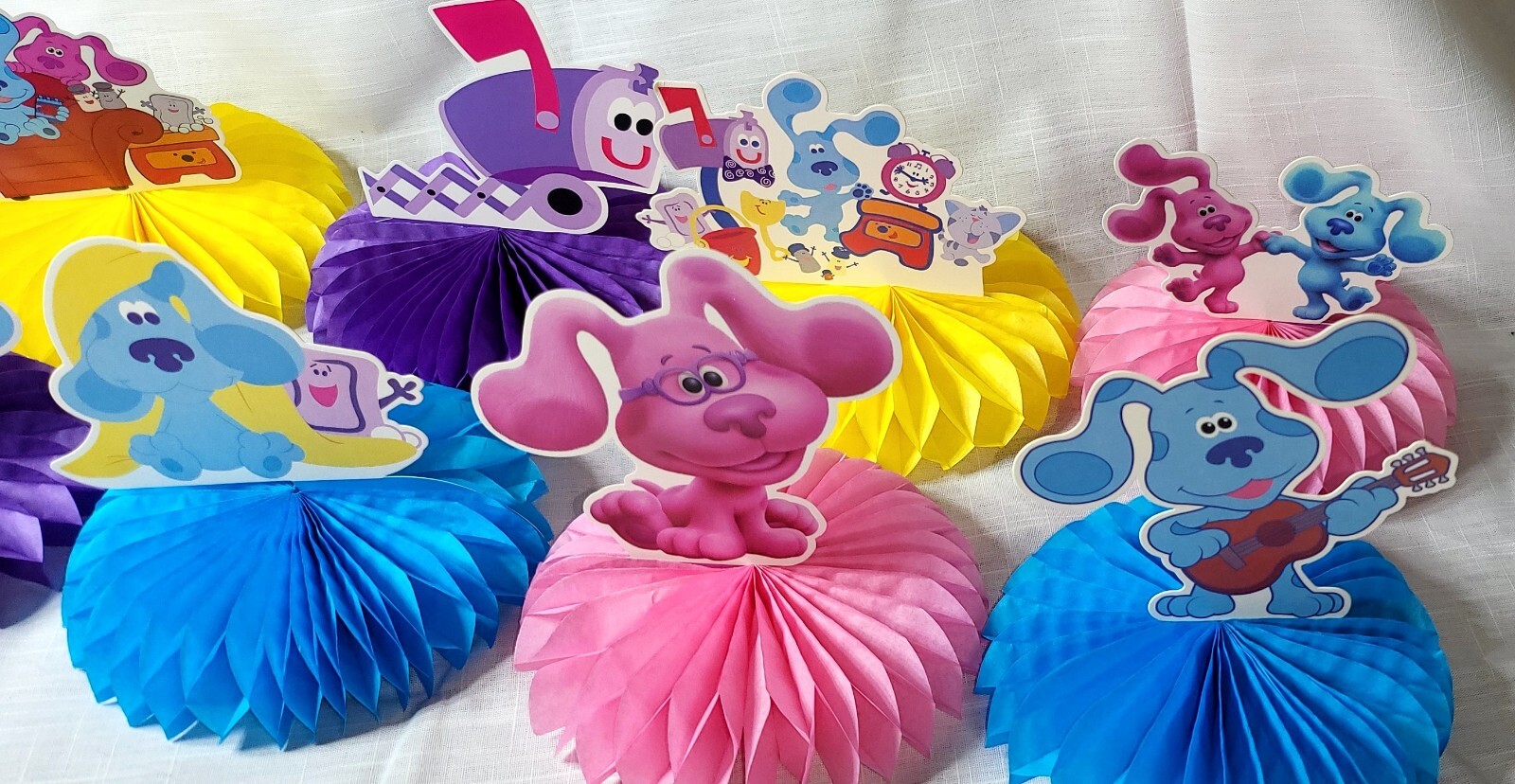 Blue’s Clues Honeycomb Party Supplies 8 Pack Dog Cartoon Kids Boy Girl