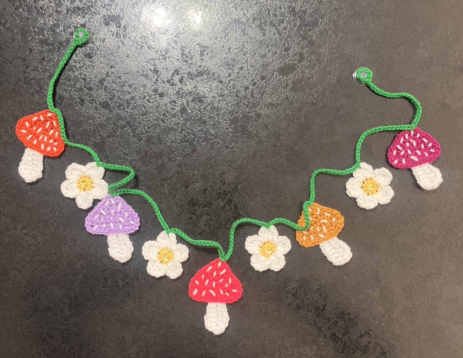 🍄 🌼 NEW! hand crochet bunting Daisy toadstool Mushrooms SUMMER gift camper