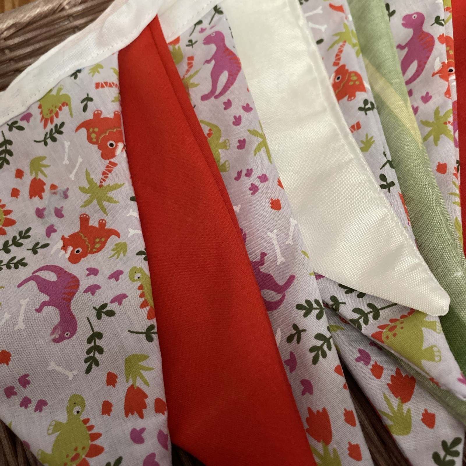 Handmade Fabric Bunting 12 Flags 3m multicoloured dinosaurs