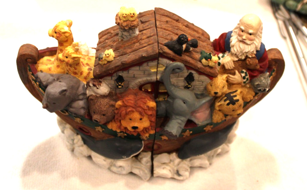 Heavy Duty Noah’s Ark Decorations — Lot of 4 Decorations