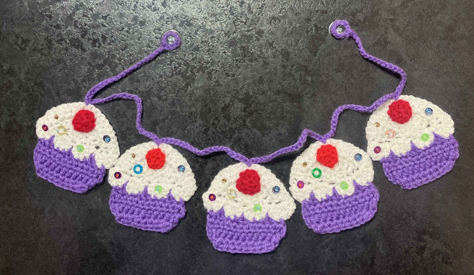 🧁🍒NEW Hand Crochet Cupcake cherry sequins Window Bunting Birthday camper Gift