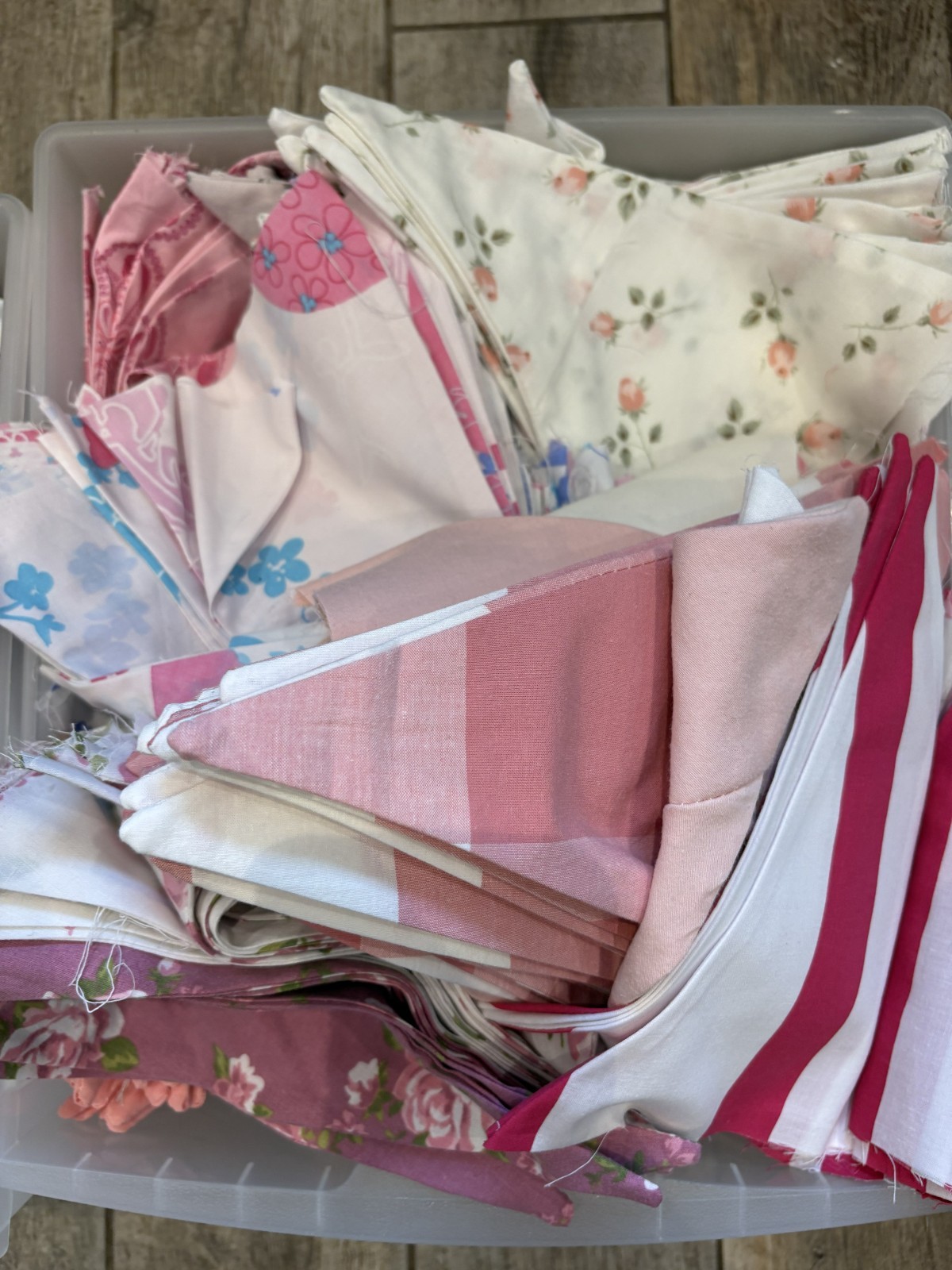 10m of Bargain Bunting £1 per meter! multicoloured patterned and plain fabrics