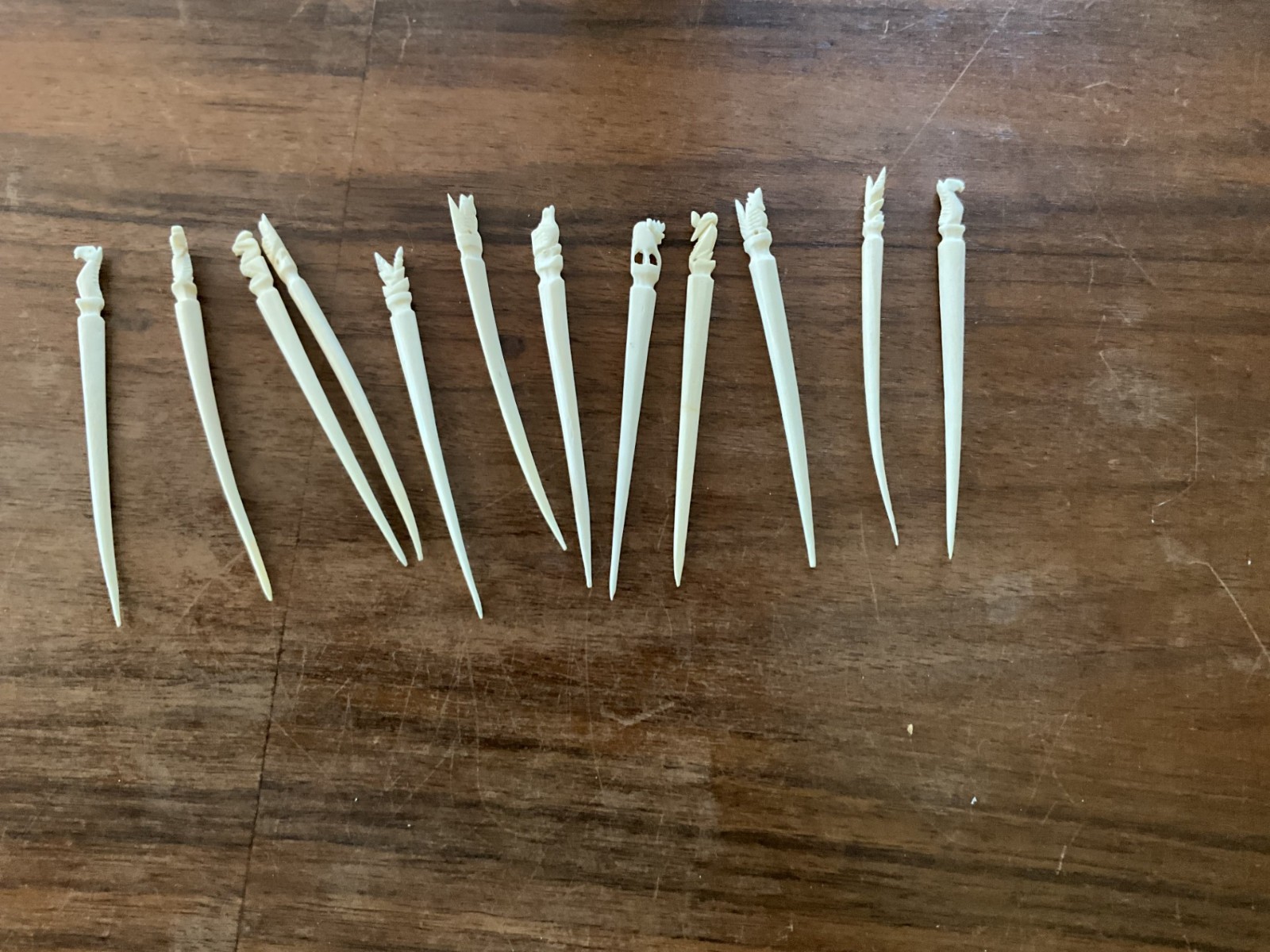 12 Hand Carved BONE PICKS for Cocktail Appetizer Hors D’oeuvres 3.5″ VINTAGE MCM